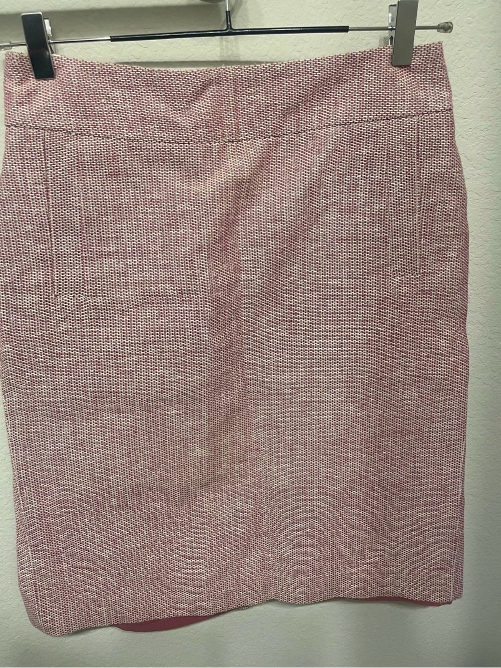 Banana Republic Pink Textured Pencil Skirt - Picture 1 of 3